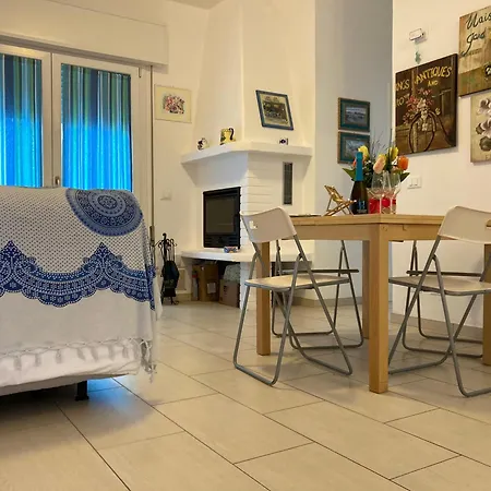 Romea A Pochi Passi Dal Mare Willa